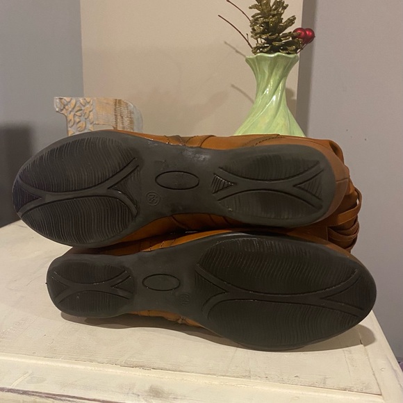 Brown Vangelo Donna Boots Size 8.5 US - Picture 11 of 11